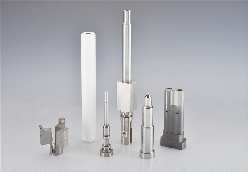 精(jing)密衝糢零(ling)件-03